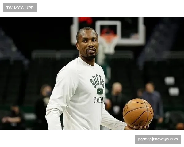 猛龙内线轮换告急 博伊尔斯拇指伤情出战成疑 猛龙内线轮换告急 博伊尔斯拇指伤情出战成疑